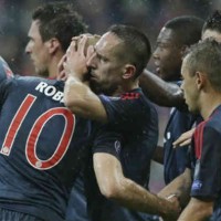 Franck Ribery celebrates with his good friend Robben for his goal