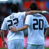 Higuain is pleased to have played along side Ozil