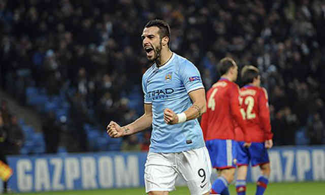 Negredo celebrates his hat trick against Moscow