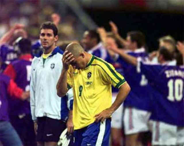 Ronaldo upset in 1998 as France beat Brazil in the finals at the World Cup 98