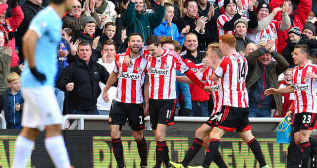 Sunderland celebrate their goal against Manchester City