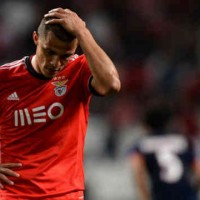 Benfica 2 : 1 Paris St. Germain Champions League Highlights