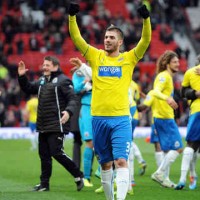 Newcastle beat Manchester United at Old Trafford