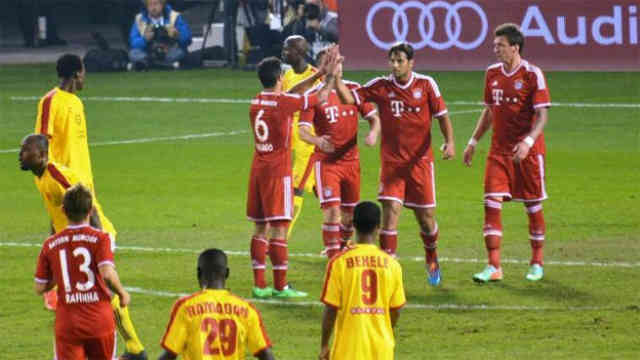 Pizarro celebrates his goal in the friendly match