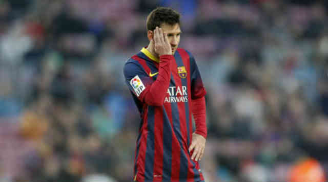 Lionel Messi with the lose for FC Barcelona