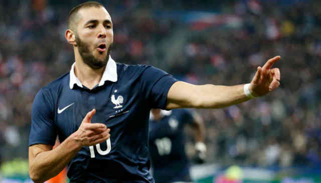 Karim Benzema gets a smashing goal for France